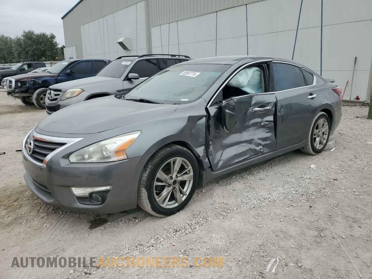 1N4AL3AP2FC128665 NISSAN ALTIMA 2015