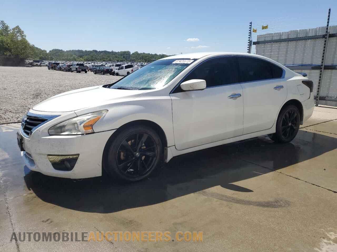 1N4AL3AP2FC461349 NISSAN ALTIMA 2015