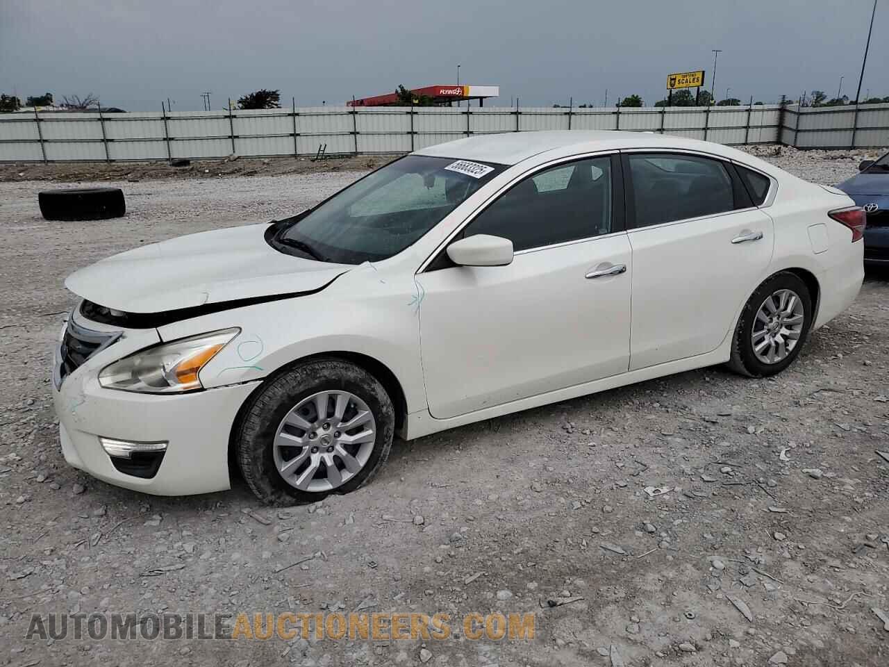 1N4AL3AP2FN319863 NISSAN ALTIMA 2015