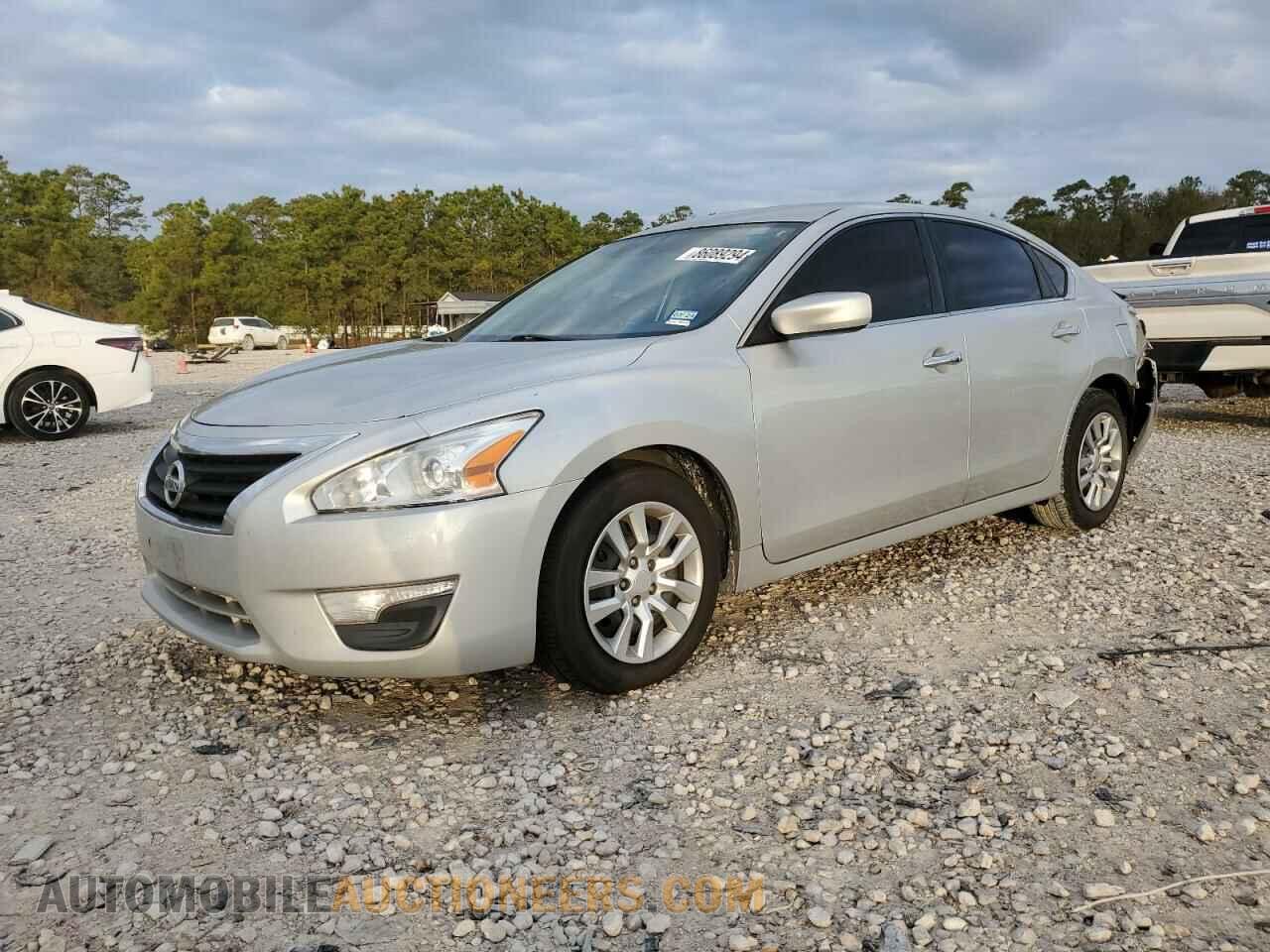 1N4AL3AP2FN345525 NISSAN ALTIMA 2015