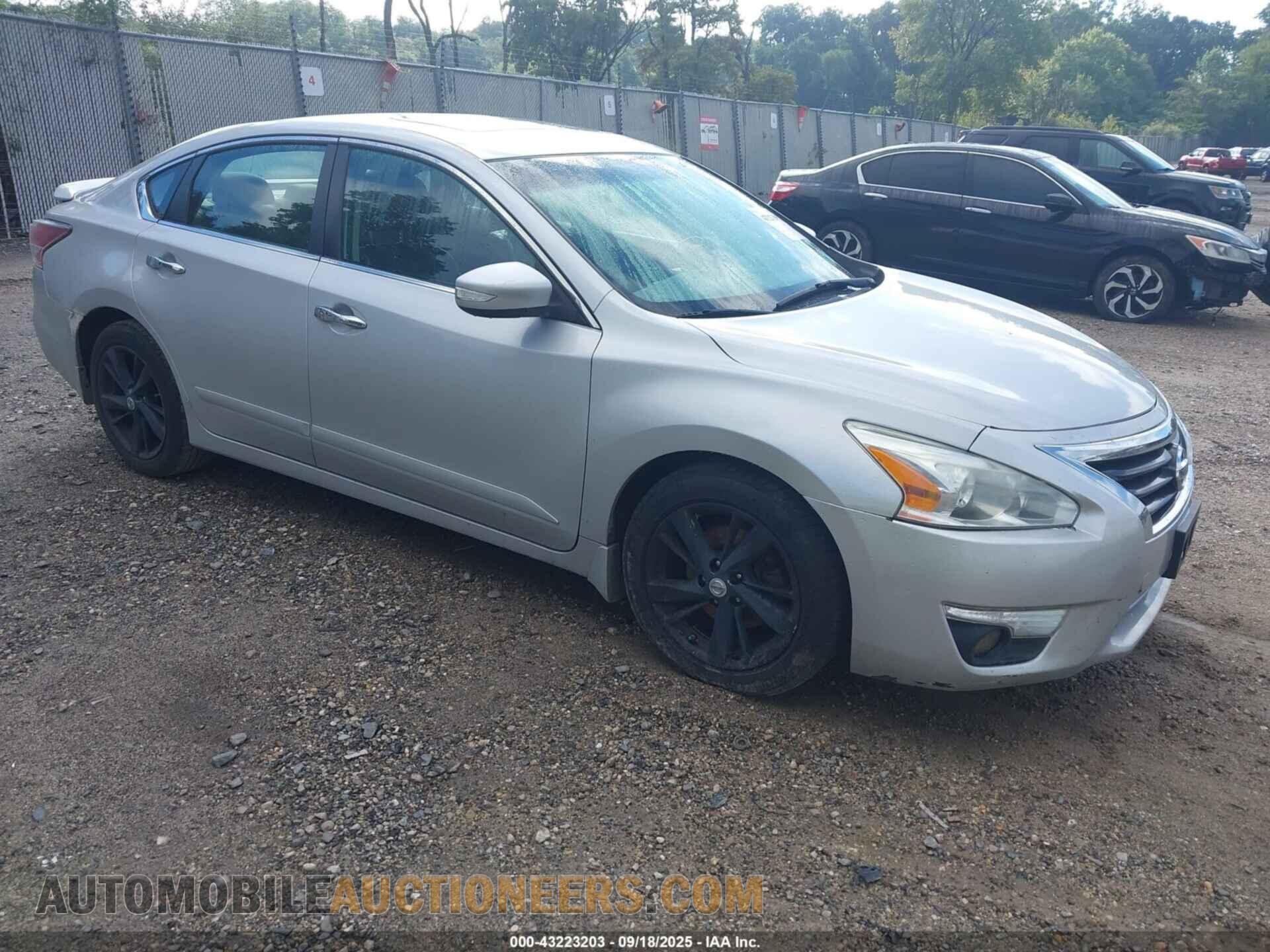 1N4AL3AP2FN351146 NISSAN ALTIMA 2015