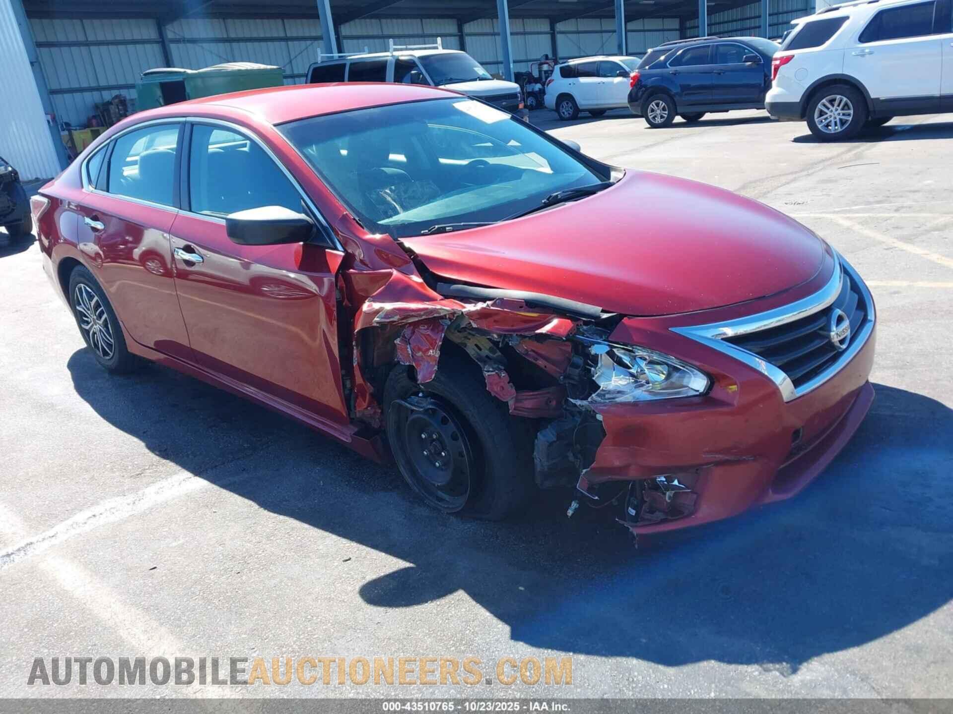 1N4AL3AP2FN379285 NISSAN ALTIMA 2015