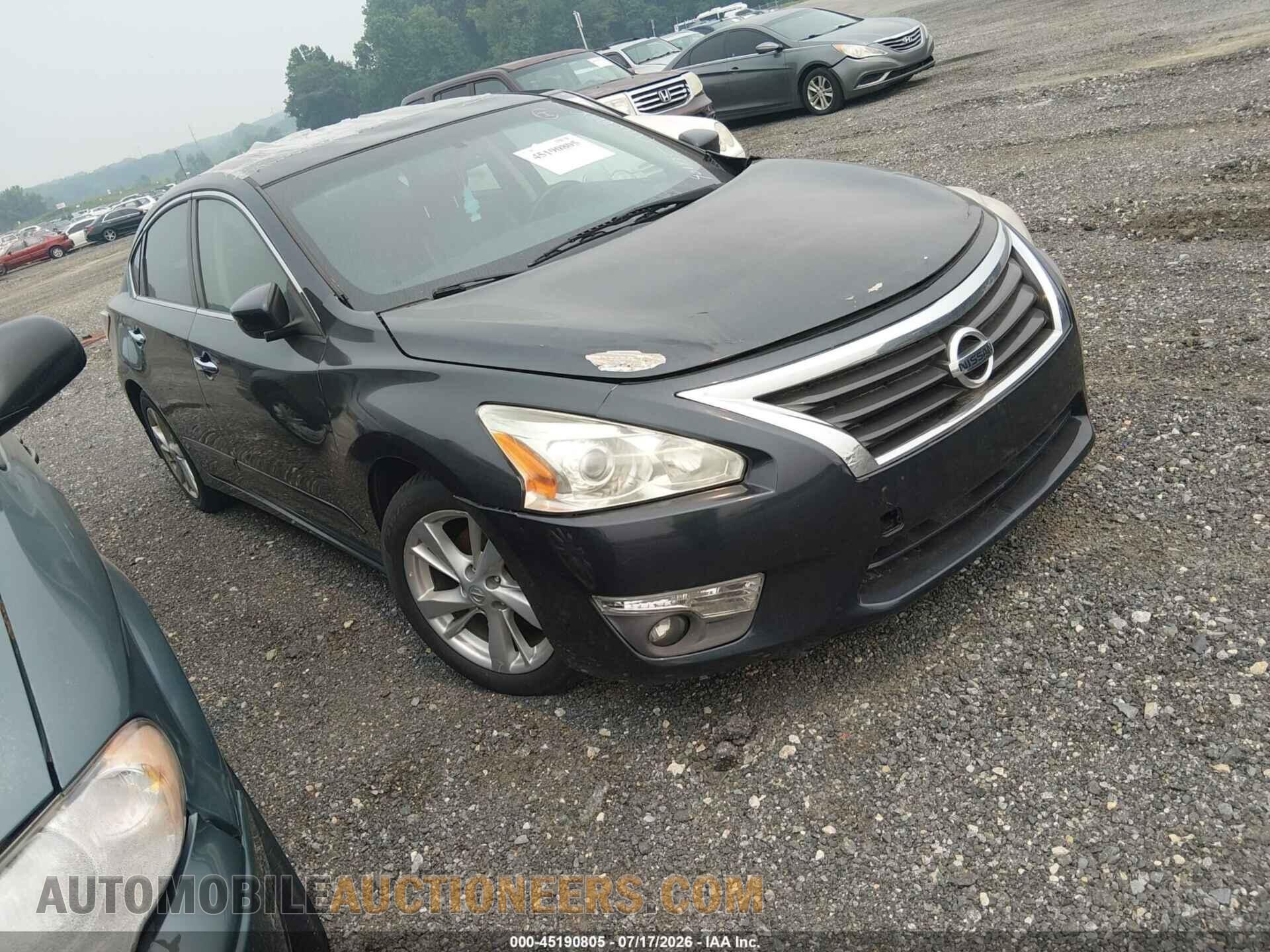 1N4AL3AP2FN401835 NISSAN ALTIMA 2015