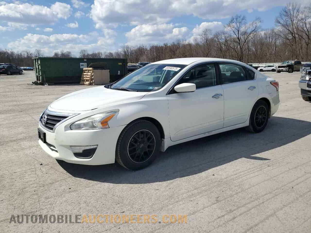 1N4AL3AP2FN861027 NISSAN ALTIMA 2015