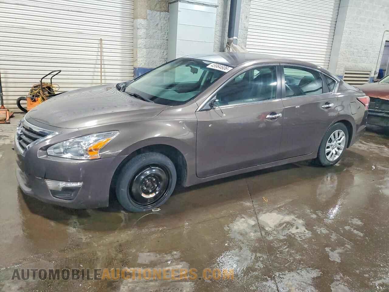 1N4AL3AP2FN879897 NISSAN ALTIMA 2015