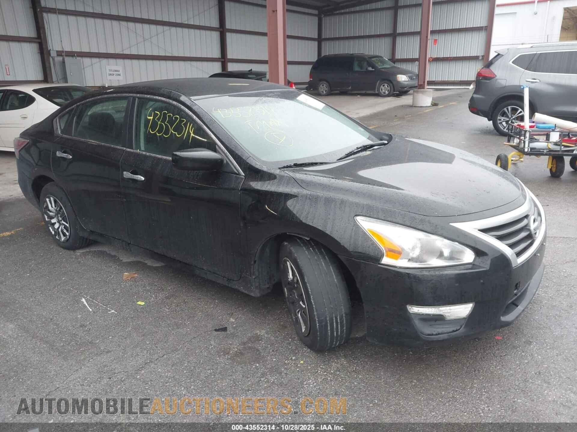 1N4AL3AP2FN895128 NISSAN ALTIMA 2015