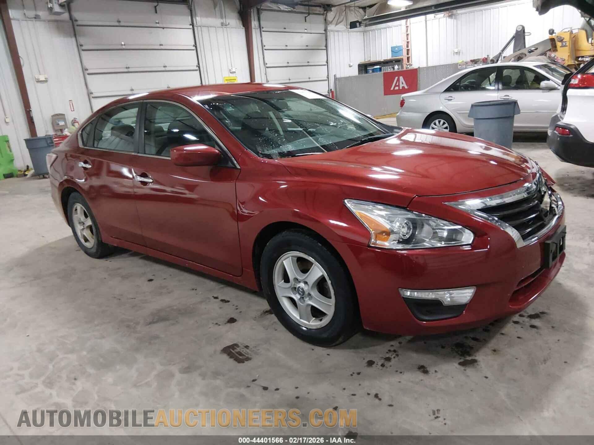 1N4AL3AP2FN907553 NISSAN ALTIMA 2015