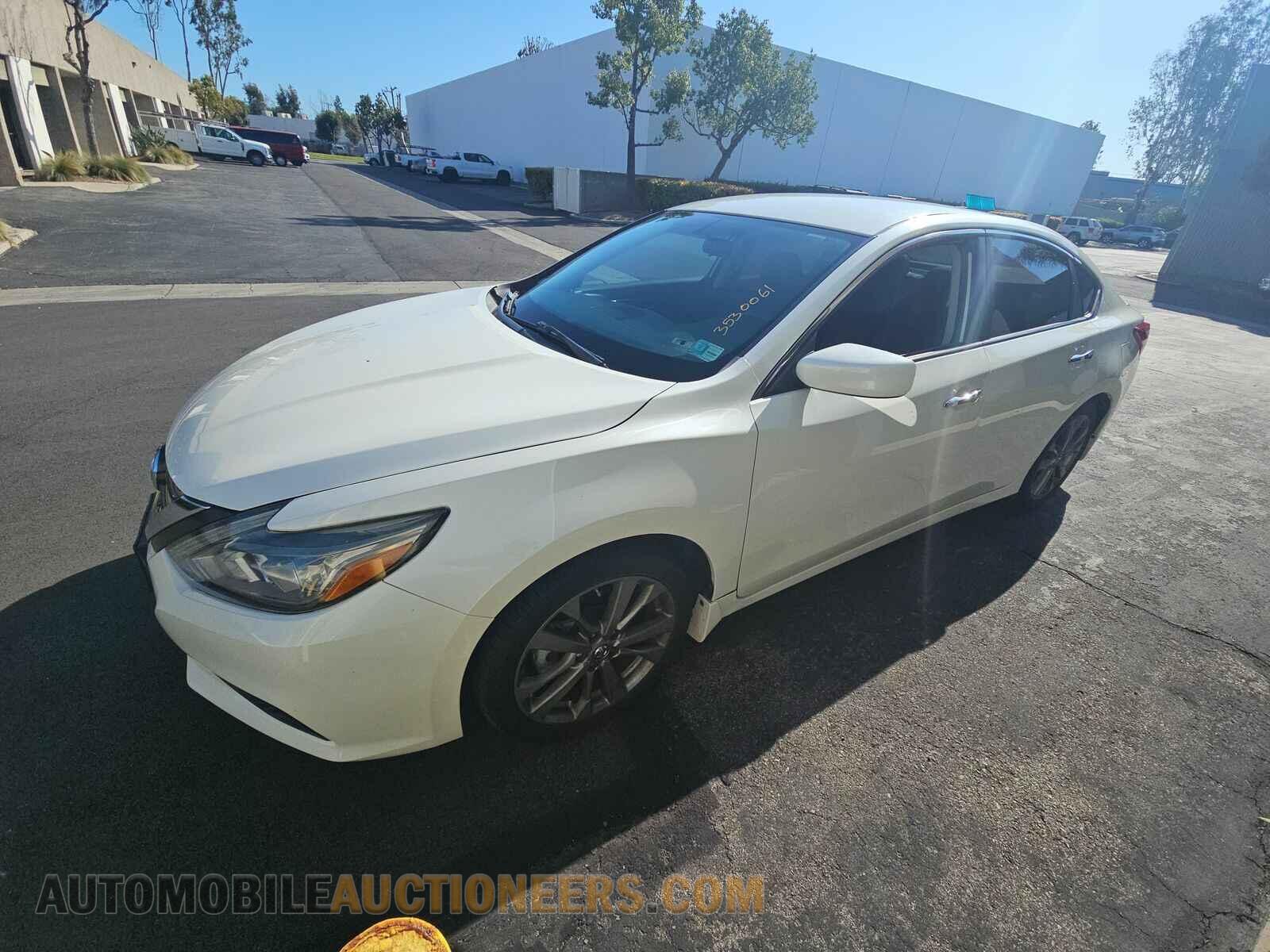 1N4AL3AP2JC243713 Nissan Altima 2018