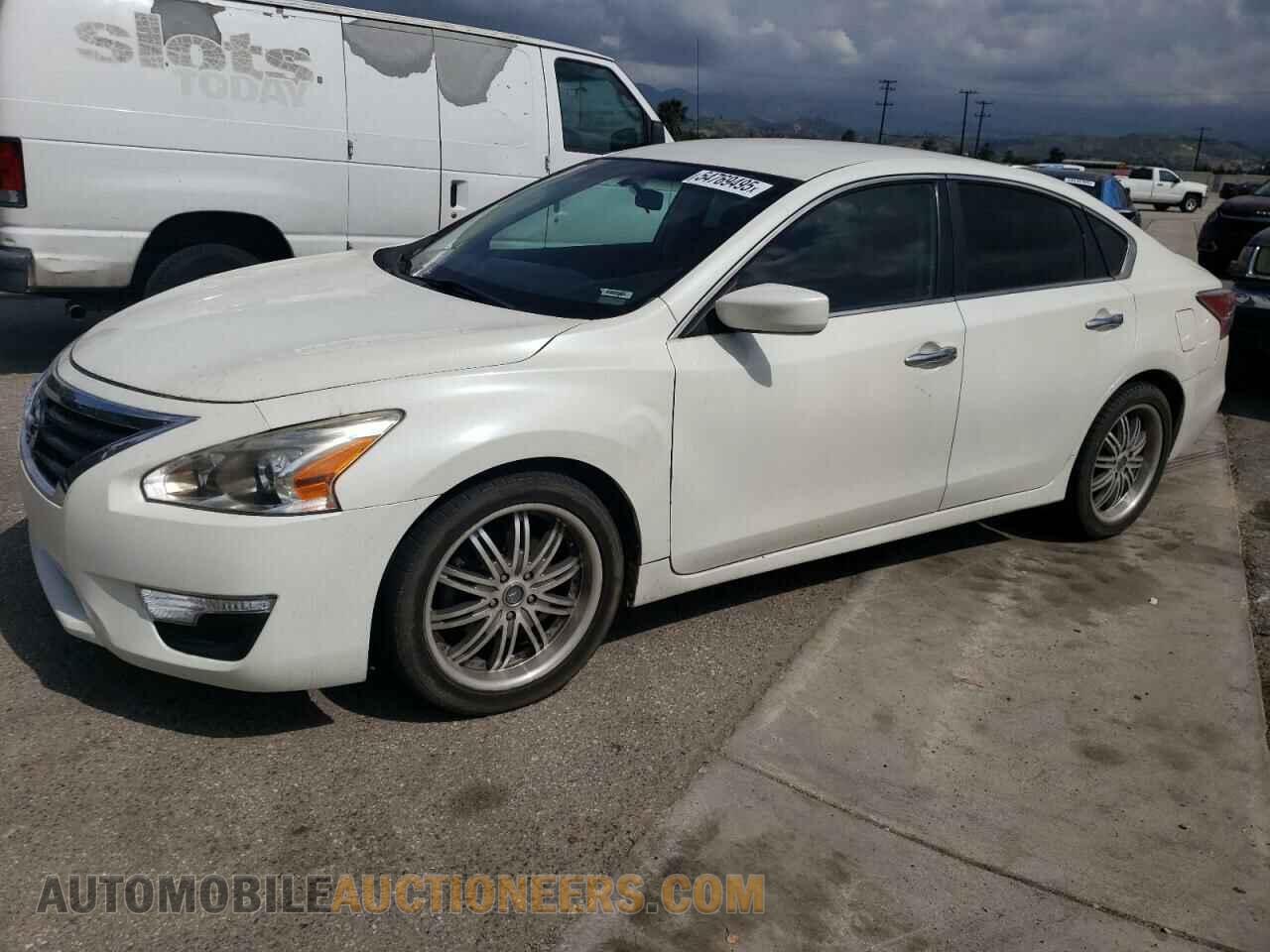 1N4AL3AP3EC200942 NISSAN ALTIMA 2014
