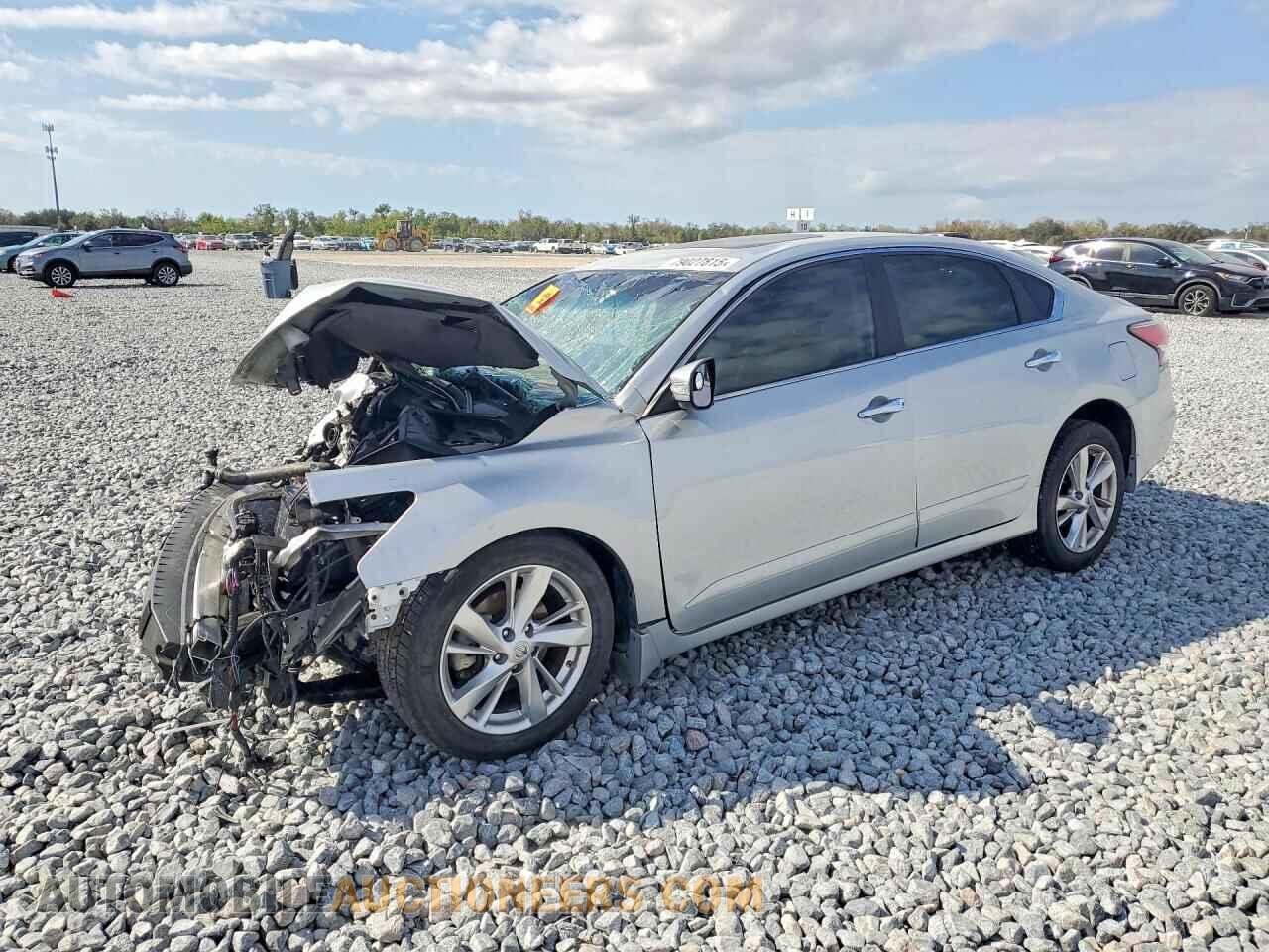 1N4AL3AP3FN357912 NISSAN ALTIMA 2015
