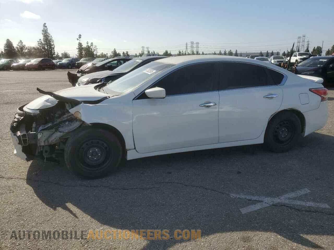1N4AL3AP3FN392921 NISSAN ALTIMA 2015