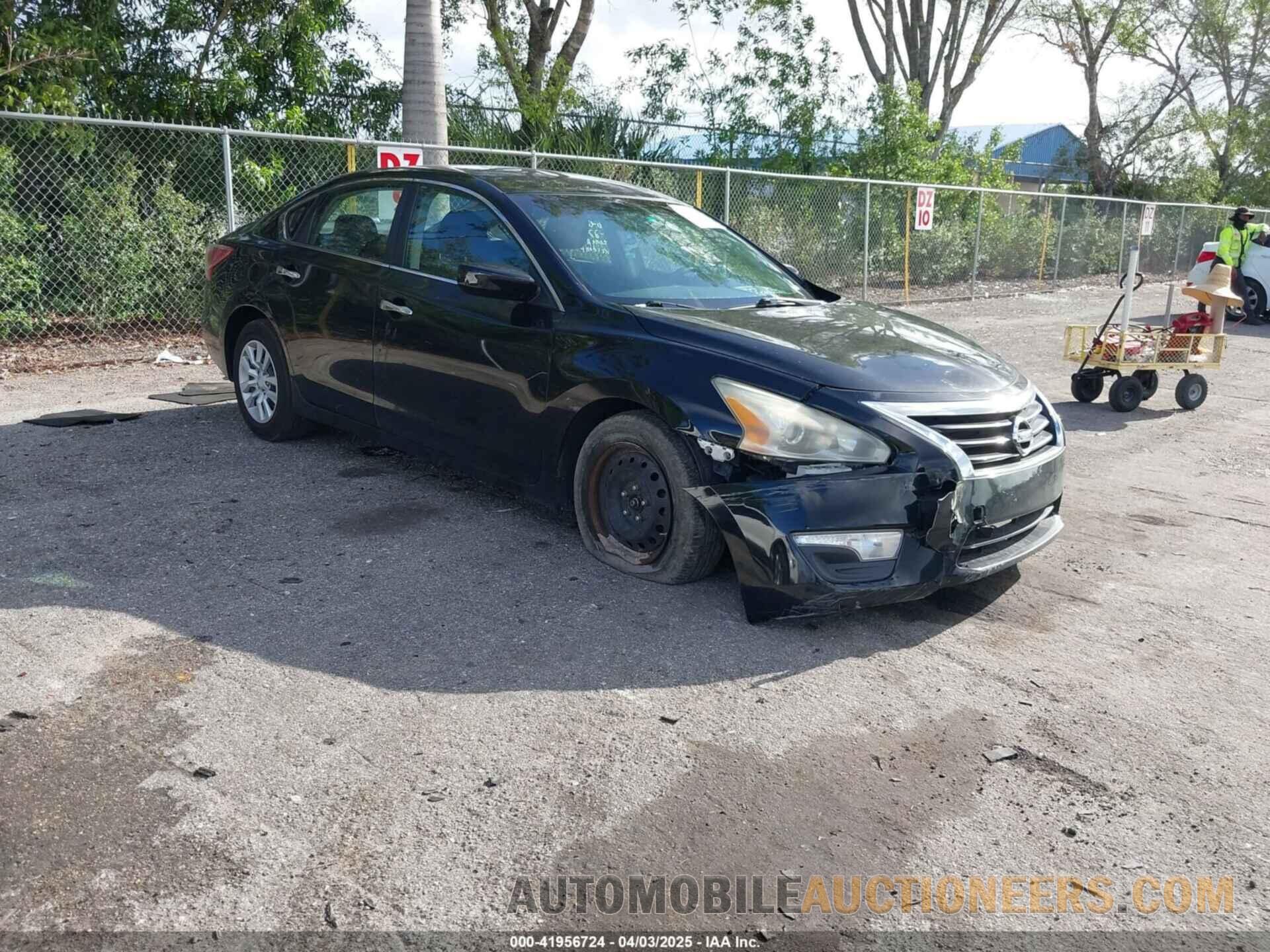 1N4AL3AP4DC202388 NISSAN ALTIMA 2013