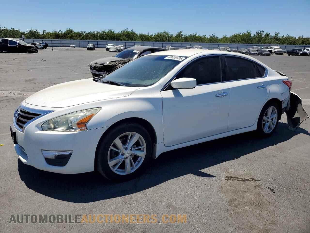 1N4AL3AP4DN499084 NISSAN ALTIMA 2013