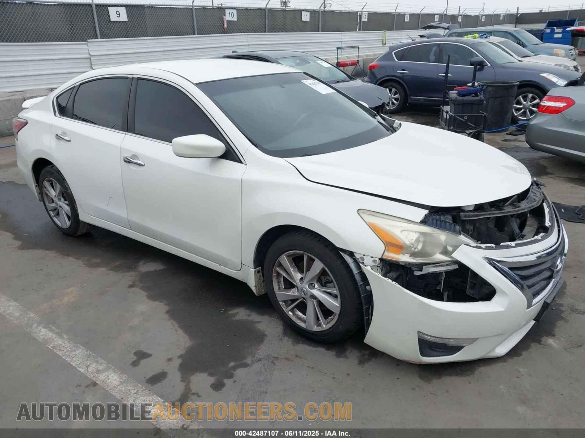 1N4AL3AP4EC317607 NISSAN ALTIMA 2014