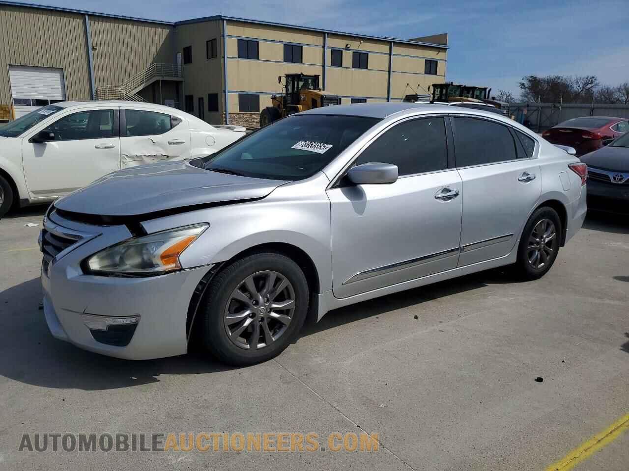 1N4AL3AP4FN346045 NISSAN ALTIMA 2015