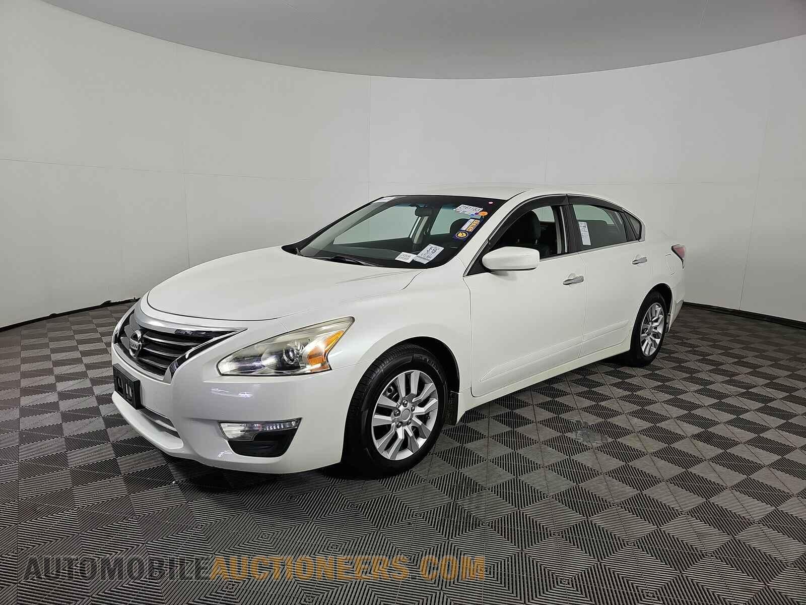 1N4AL3AP4FN360298 Nissan Altima 2015