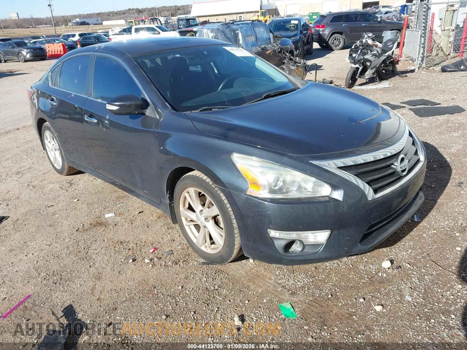 1N4AL3AP4FN905173 NISSAN ALTIMA 2015