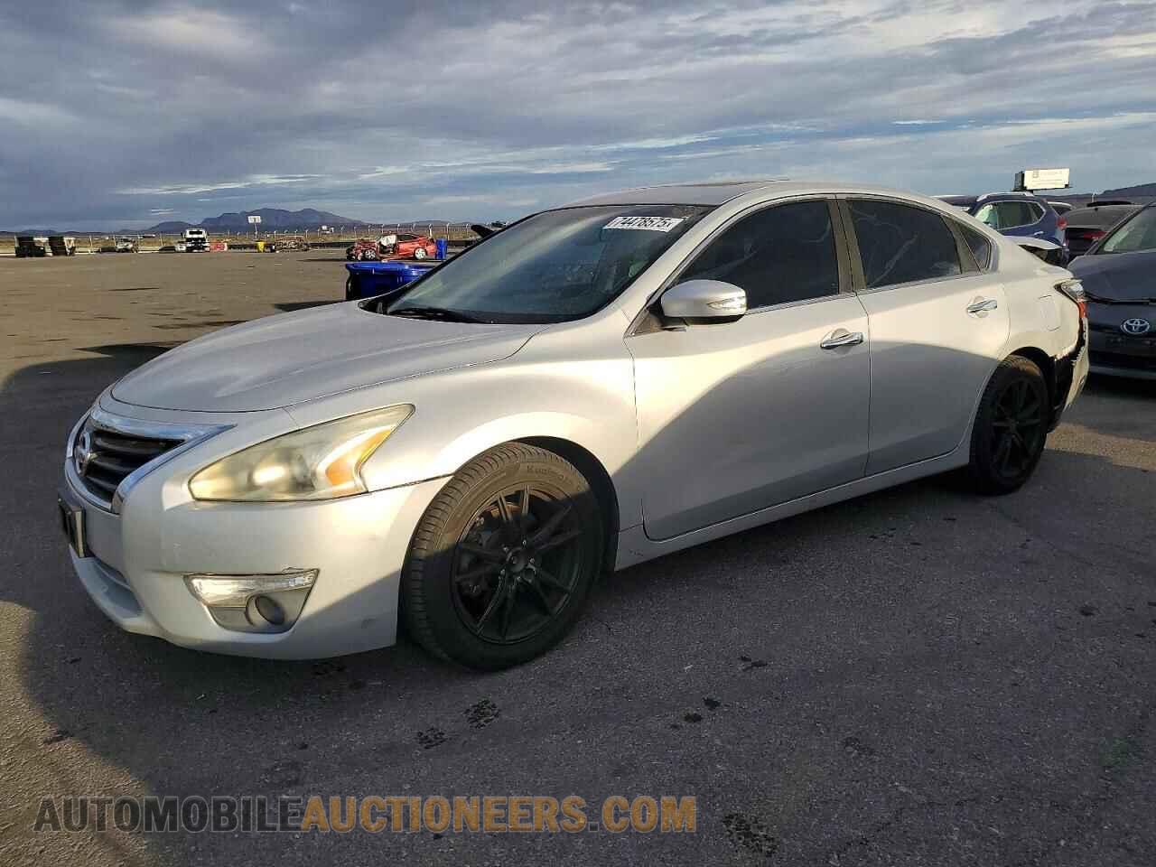 1N4AL3AP5DN478907 NISSAN ALTIMA 2013