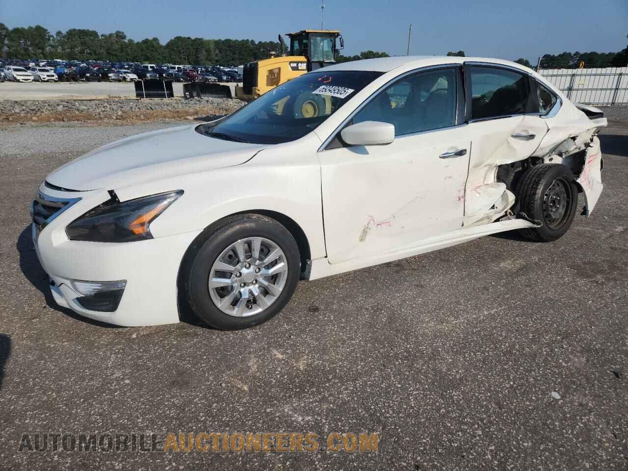 1N4AL3AP5FN898105 NISSAN ALTIMA 2015