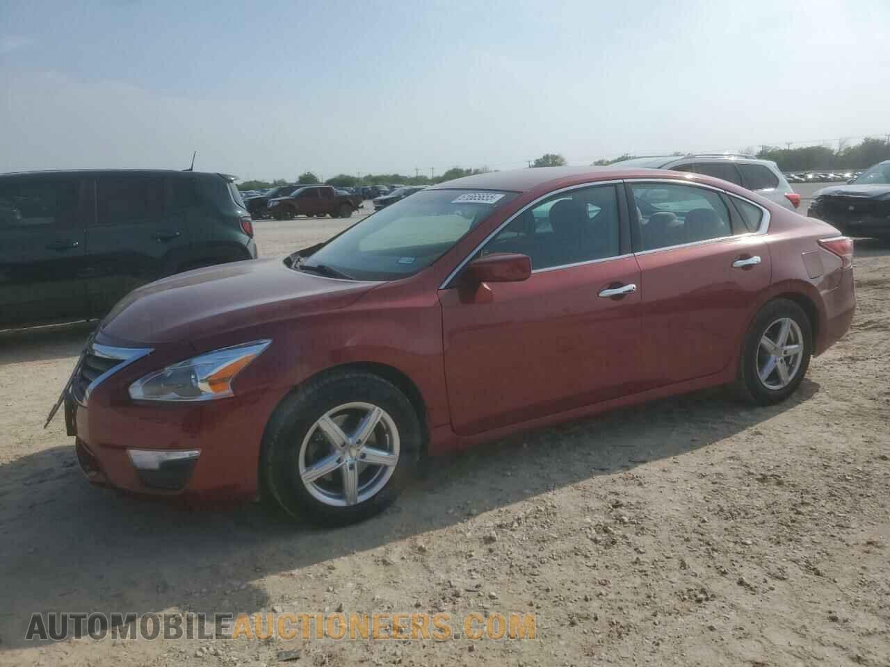 1N4AL3AP7DC143255 NISSAN ALTIMA 2013