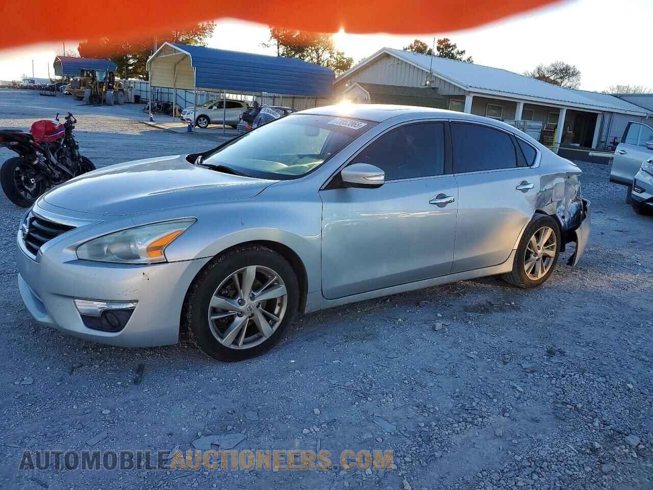 1N4AL3AP7EC109530 NISSAN ALTIMA 2014
