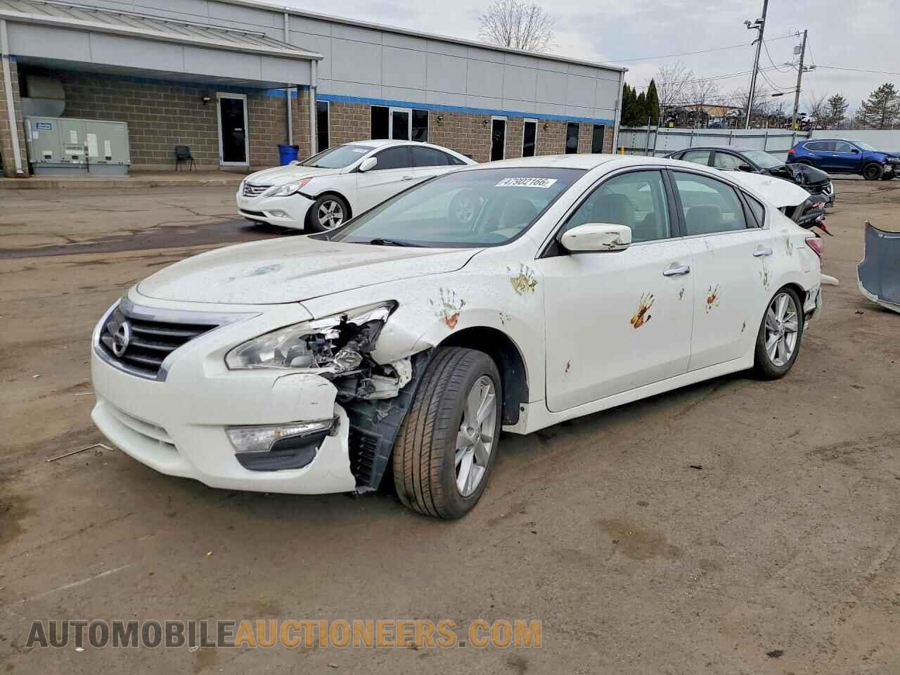 1N4AL3AP7EC192974 NISSAN ALTIMA 2014