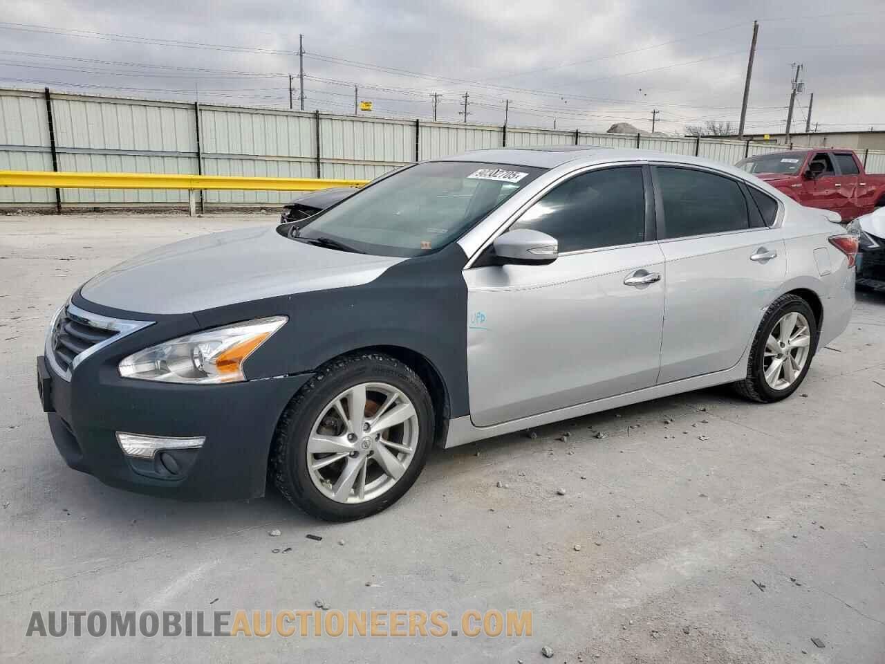 1N4AL3AP7FN376799 NISSAN ALTIMA 2015
