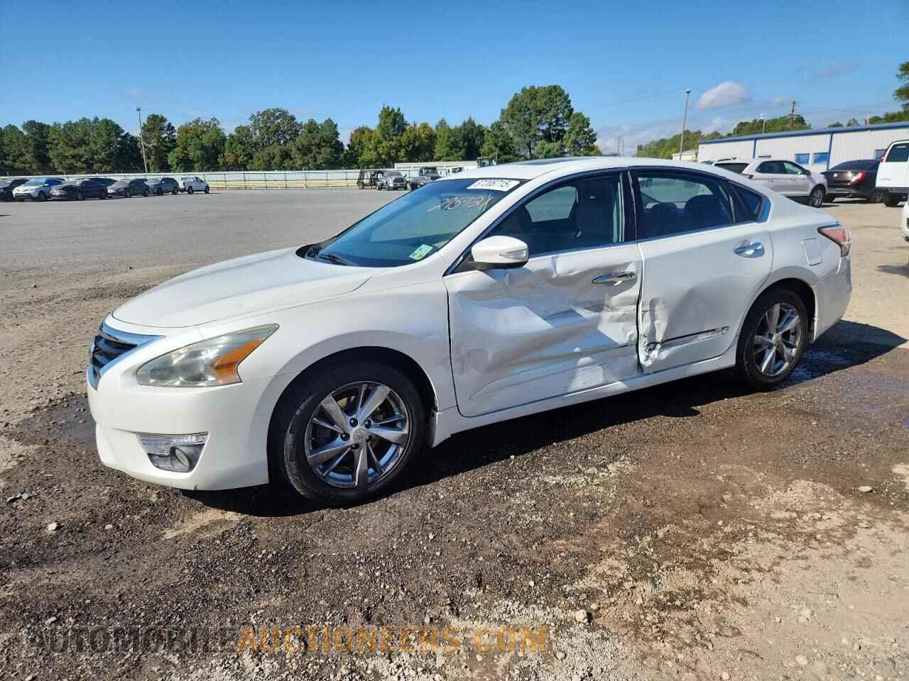 1N4AL3AP8EC295921 NISSAN ALTIMA 2014