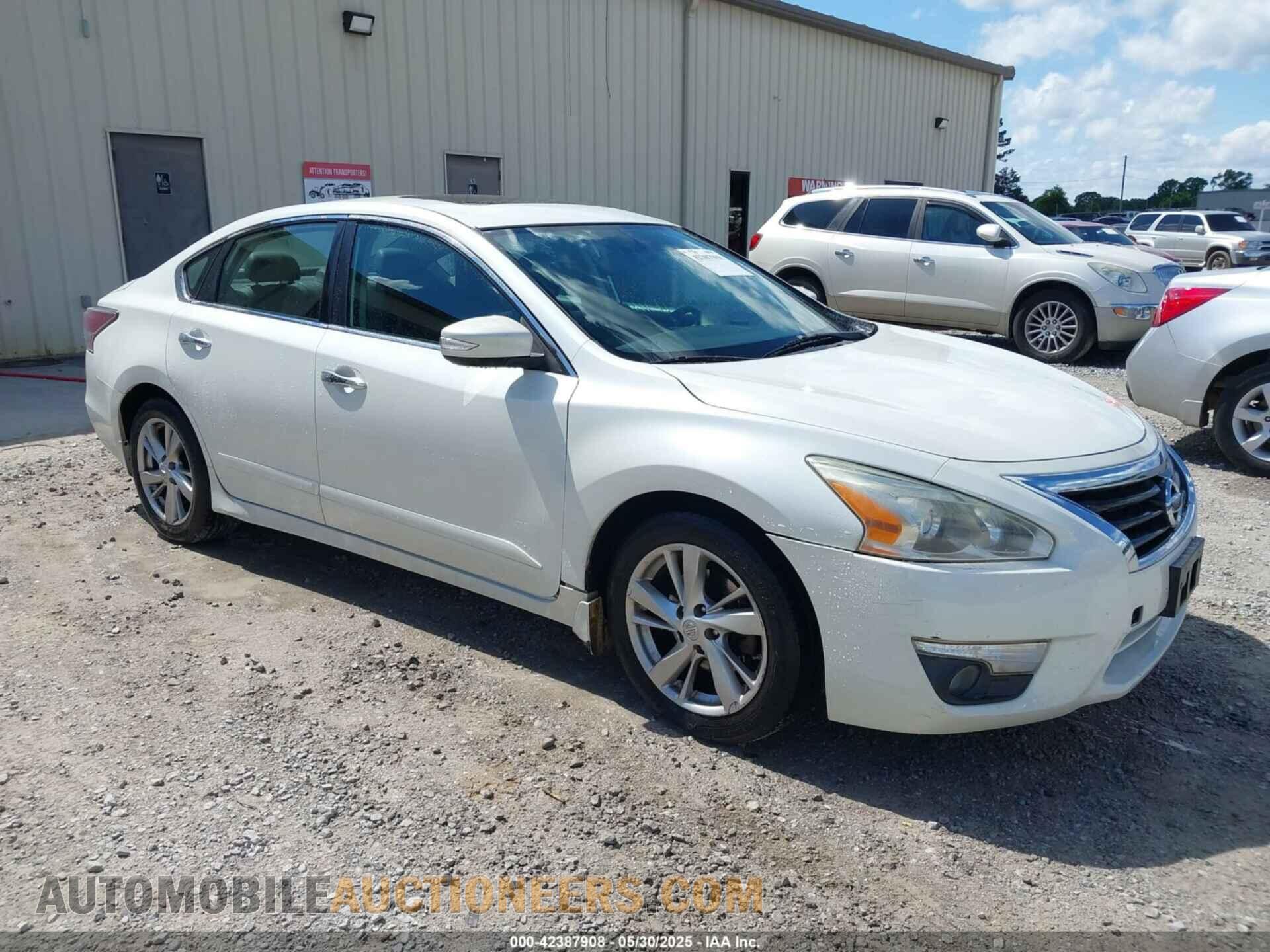 1N4AL3AP8FC149732 NISSAN ALTIMA 2015
