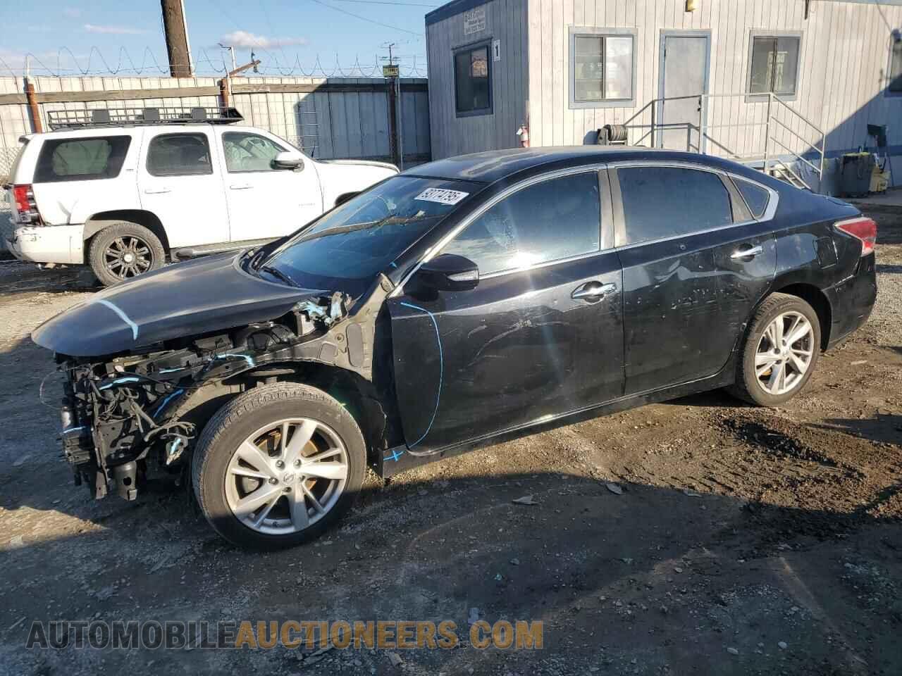 1N4AL3AP8FN404321 NISSAN ALTIMA 2015