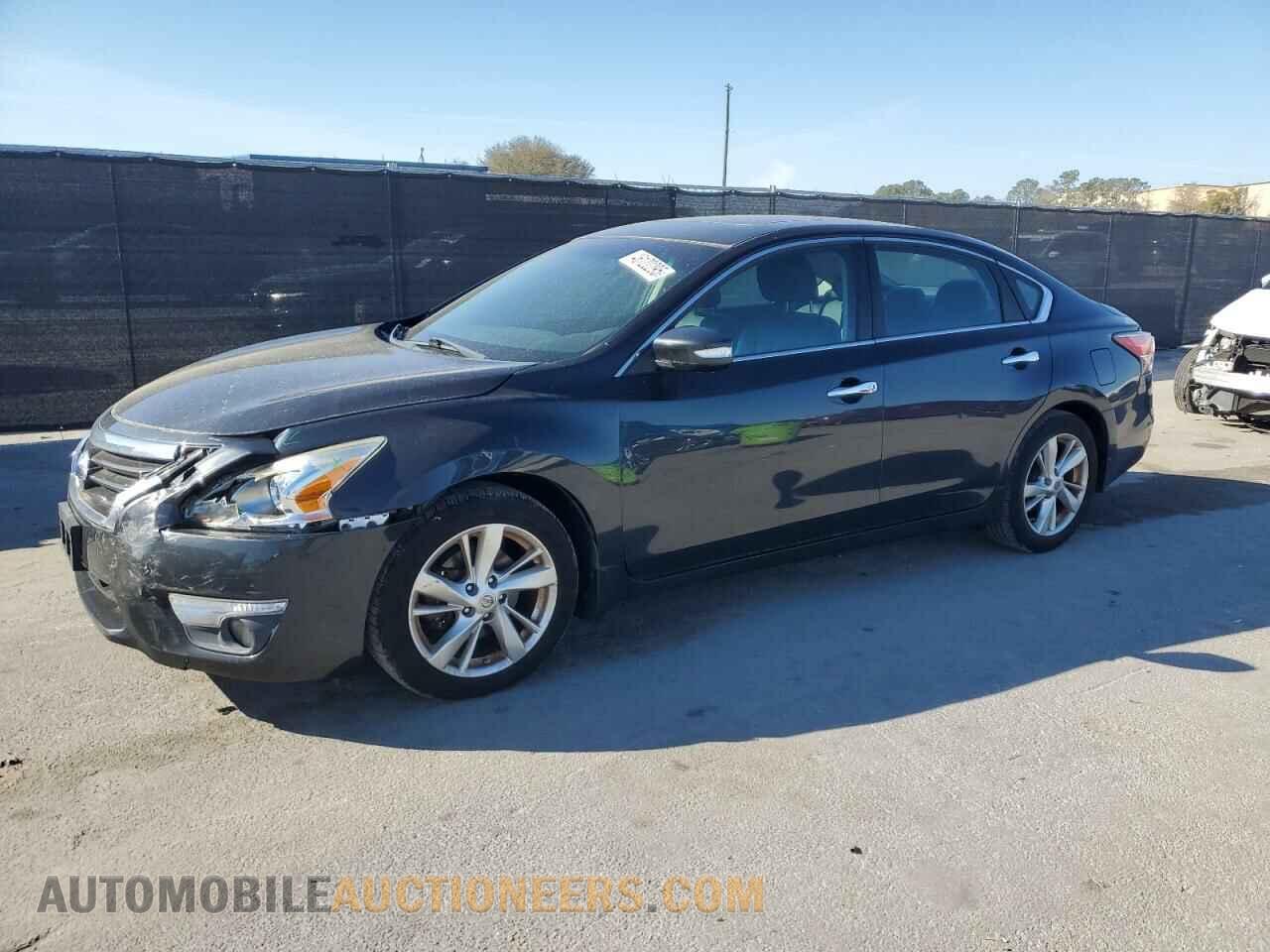 1N4AL3AP8FN408014 NISSAN ALTIMA 2015