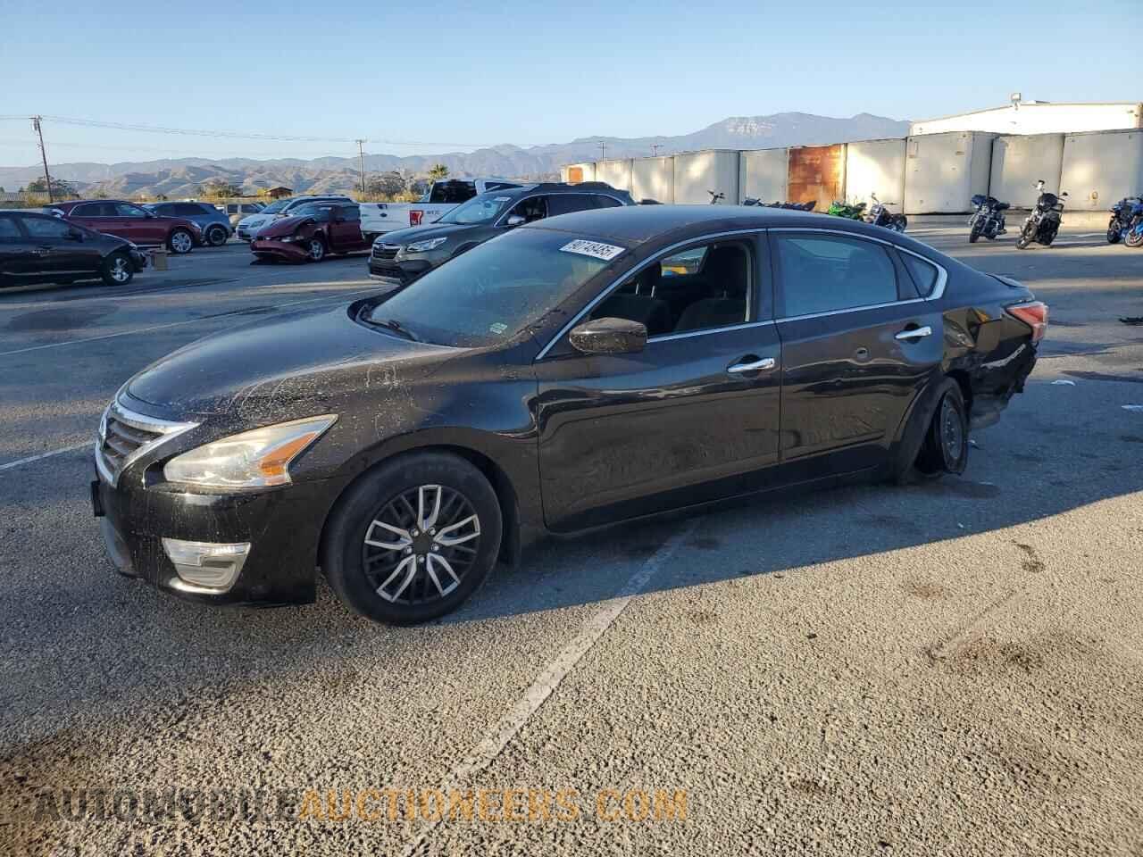 1N4AL3AP8FN917455 NISSAN ALTIMA 2015