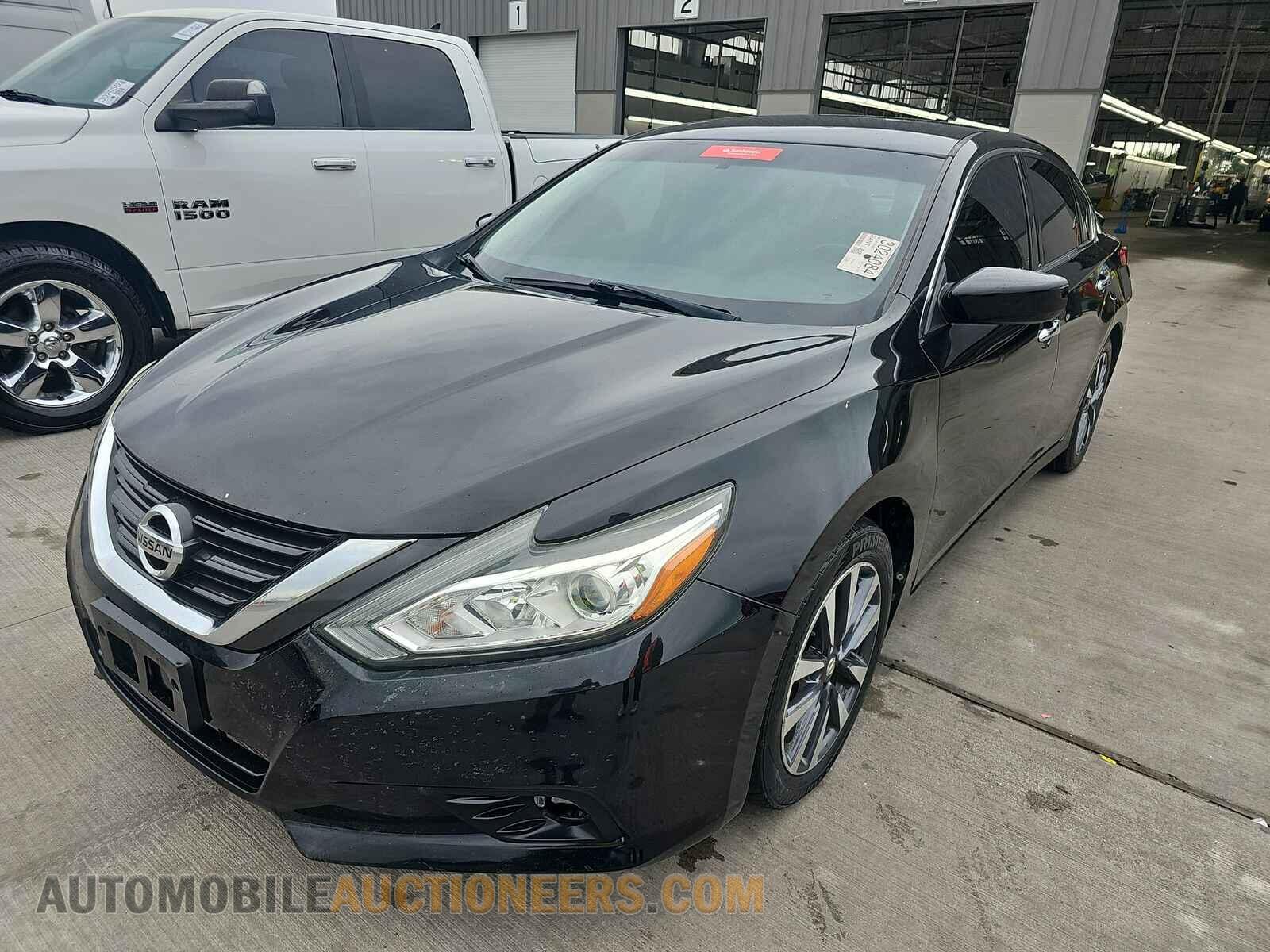 1N4AL3AP8HC185066 Nissan Altima 2017