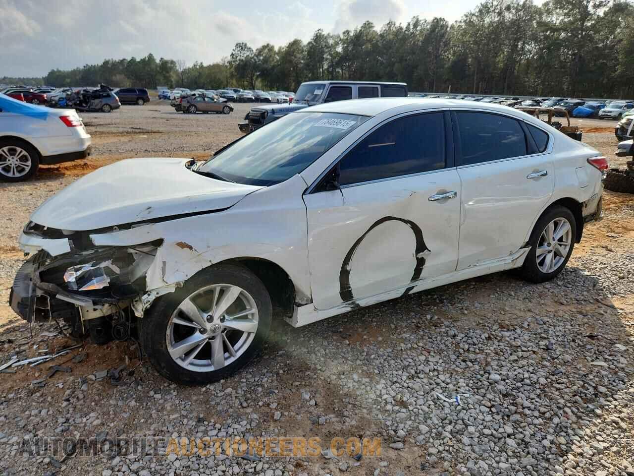 1N4AL3AP9FN301764 NISSAN ALTIMA 2015
