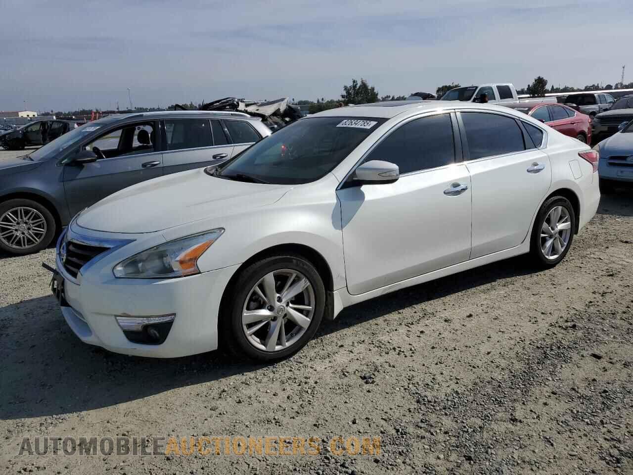 1N4AL3AP9FN380689 NISSAN ALTIMA 2015