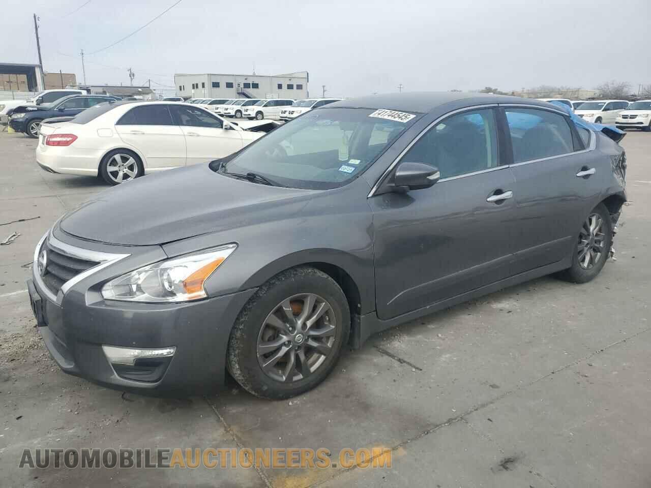 1N4AL3AP9FN921191 NISSAN ALTIMA 2015