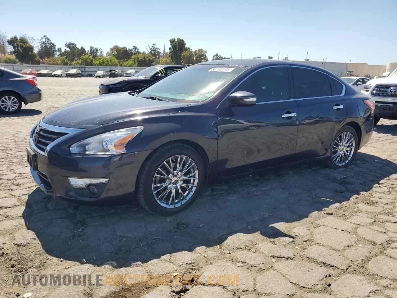 1N4AL3APXFN348270 NISSAN ALTIMA 2015