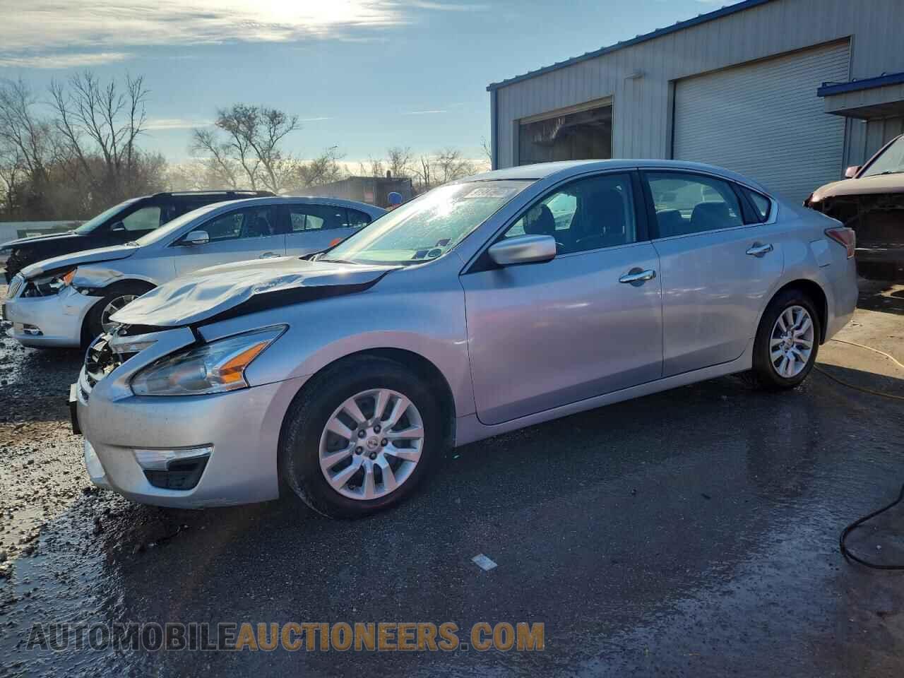 1N4AL3APXFN889092 NISSAN ALTIMA 2015