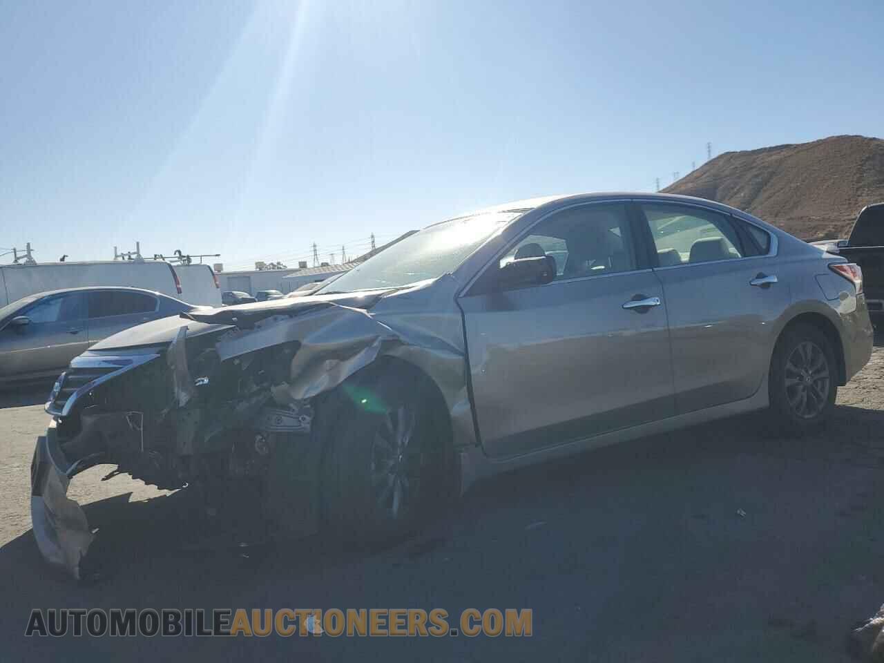 1N4AL3APXFN906019 NISSAN ALTIMA 2015