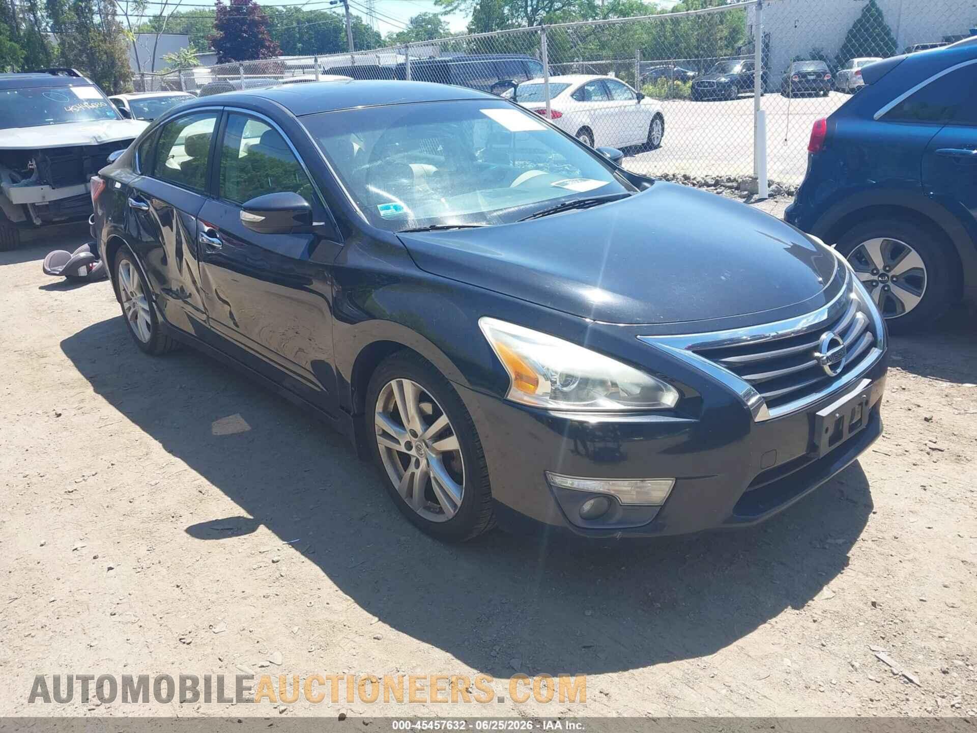 1N4BL3AP2DC238021 NISSAN ALTIMA 2013
