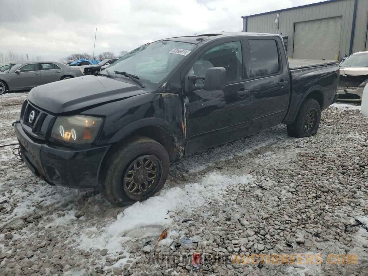 1N6AA0EC2CN300437 NISSAN TITAN 2012