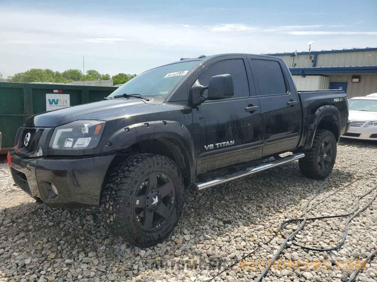 1N6AA0EC4FN511210 NISSAN TITAN 2015