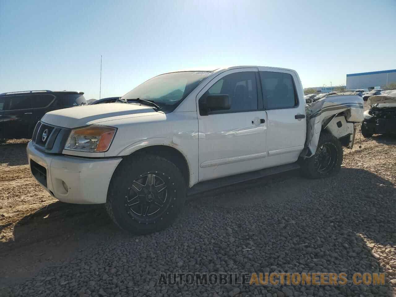 1N6AA0EK4CN328733 NISSAN TITAN 2012