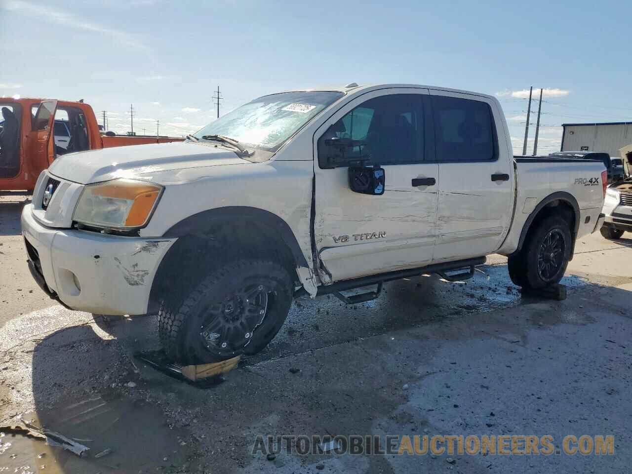 1N6BA0EC2BN301350 NISSAN TITAN 2011