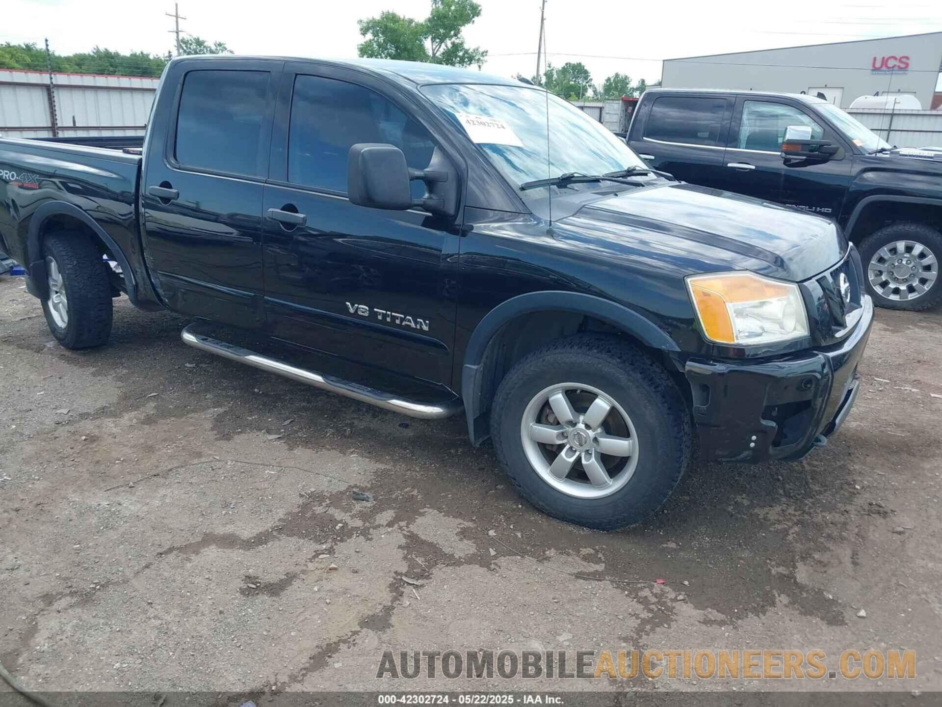1N6BA0EC8CN308076 NISSAN TITAN 2012