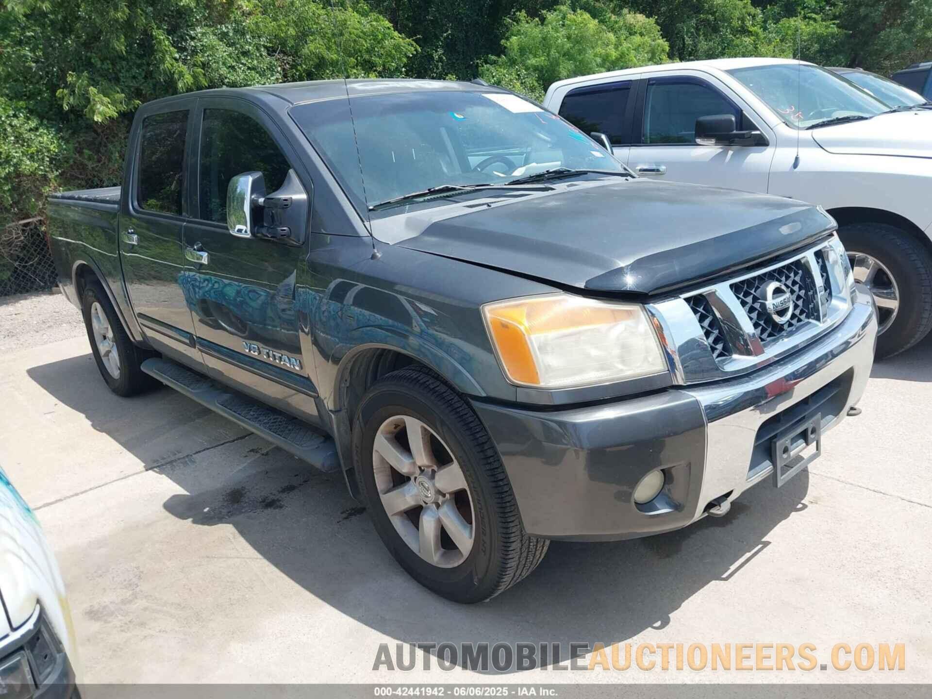 1N6BA0ED4BN317719 NISSAN TITAN 2011