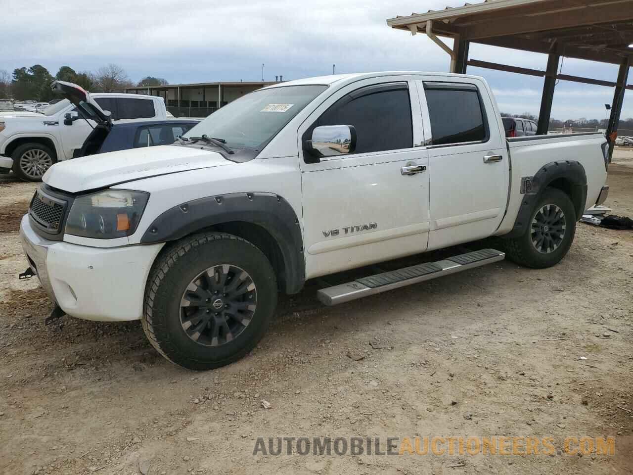 1N6BA0ED7CN301371 NISSAN TITAN 2012