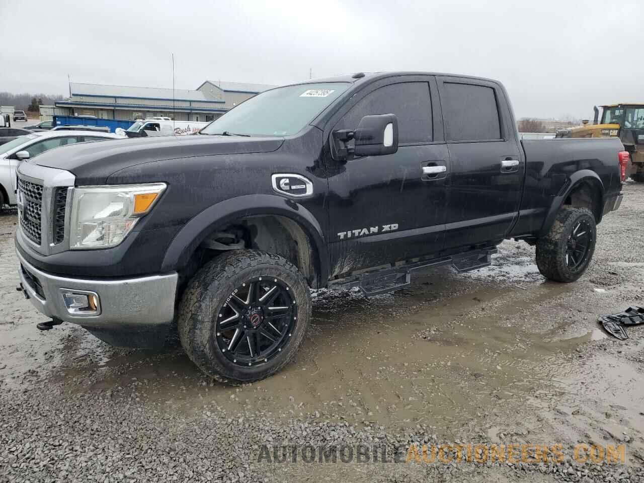1N6BA1F32HN519933 NISSAN TITAN 2017