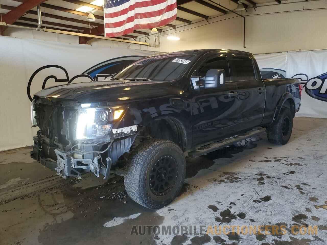 1N6BA1F40JN541539 NISSAN TITAN 2018