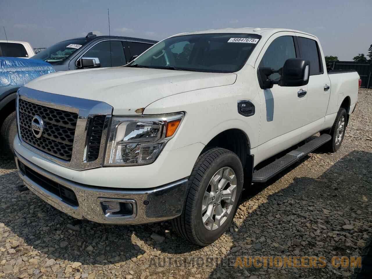 1N6BA1F46HN540860 NISSAN TITAN 2017